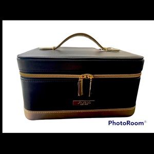 Shiseido make up bag